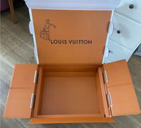 Versandkarton Louis Vuitton 50x66x23 Baden-Württemberg - Graben-Neudorf Vorschau