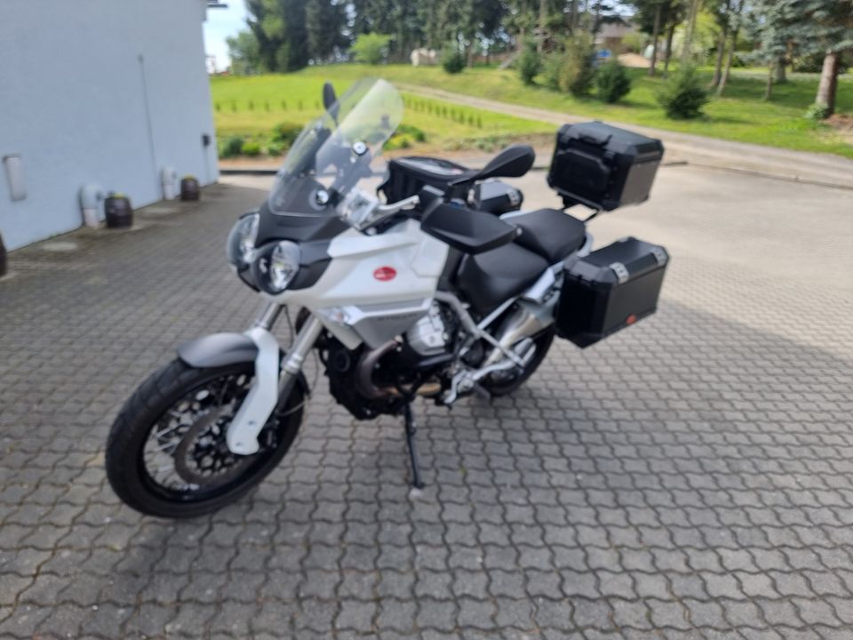 Moto Guzzi Stelvio 1200 in Hirschfelde