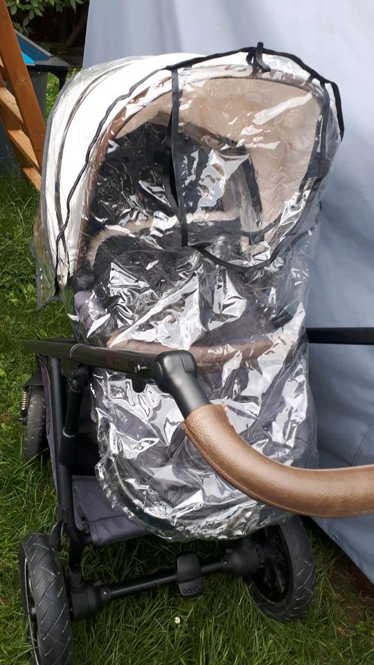 Kinderwagen Moon in Waldbüttelbrunn