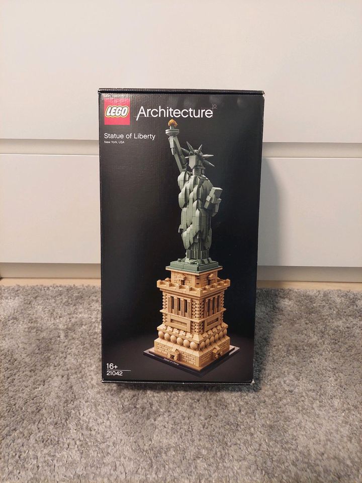 LEGO Architecture - Freiheitsstatue (21042) in Mettingen