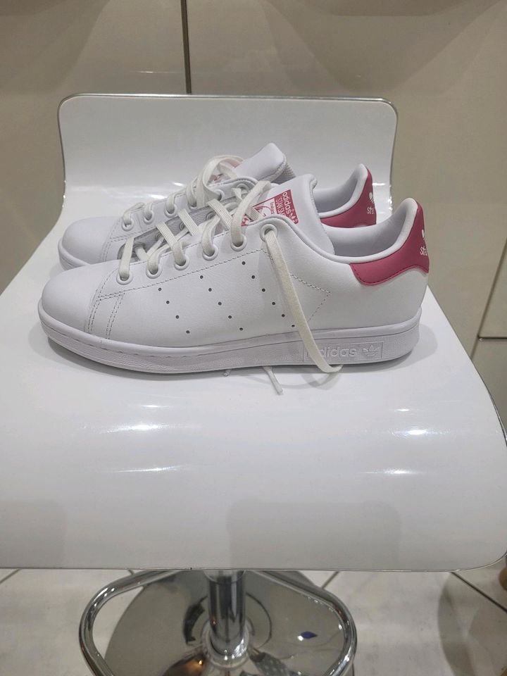 Sneaker Stan Smith  weiss rosa  36 2/3 Adidas in Steinenbronn