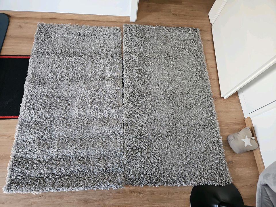 2x Teppich grau 150x80 in Hanau