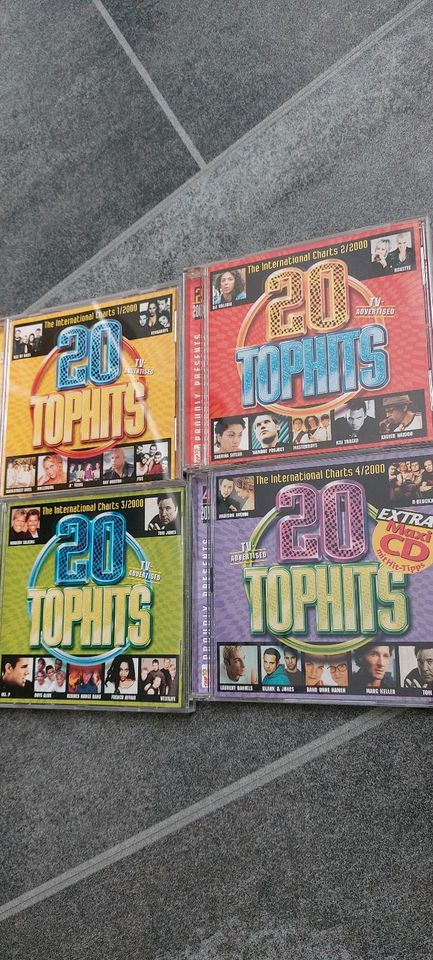 CD Sammlung Top Hits 2000 in Viersen