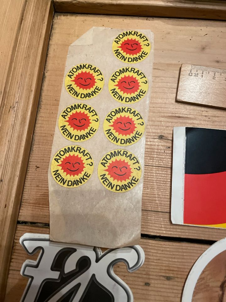 Aufkleber Sticker Retro SPD CDU FDP in Niedernberg