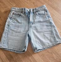 Jeansshorts von Zara in der Größe 32 Sachsen-Anhalt - Ausleben Vorschau