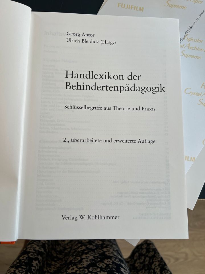 Handlexikon der Behindertenpädagogik in Leipzig