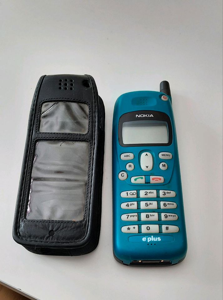 Nokia BBT-3S von e plus türkis in Hamburg