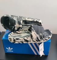 Adidas Adilette 22 Carbon/Aluminium Größe 44 ½ (GX6947) Thüringen - Erfurt Vorschau