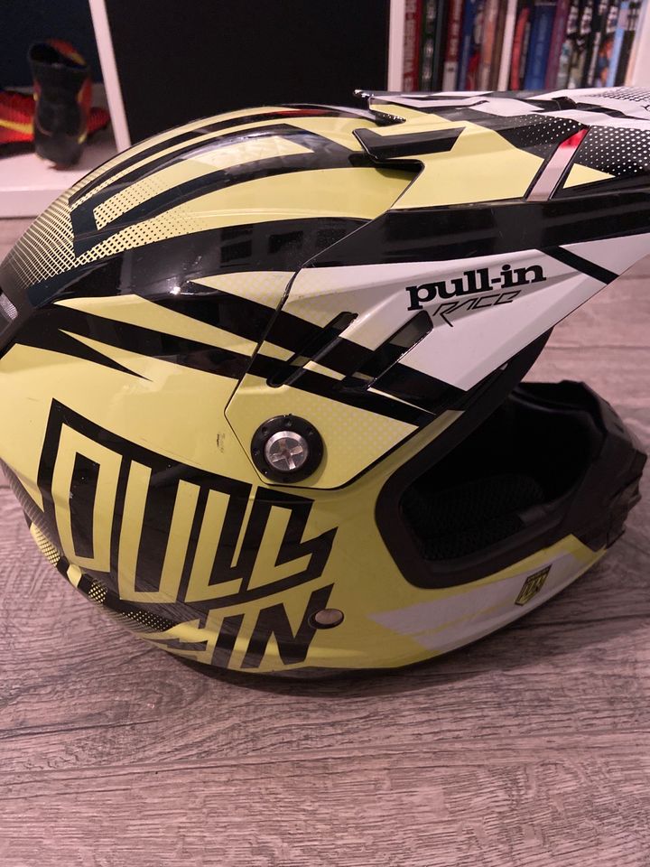 Helm für Mountainbiking, Motorcross etc. in Schenefeld