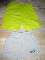 Set 2 Shorts kurze Hosen Sporthosen Gr.86 grau grün TOP! Lübeck - St. Gertrud Vorschau