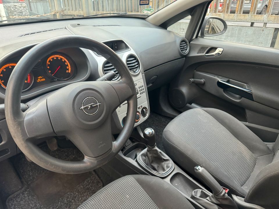 Opel Corsa D Facelift, Klima, TÜV NEU, in Limburg