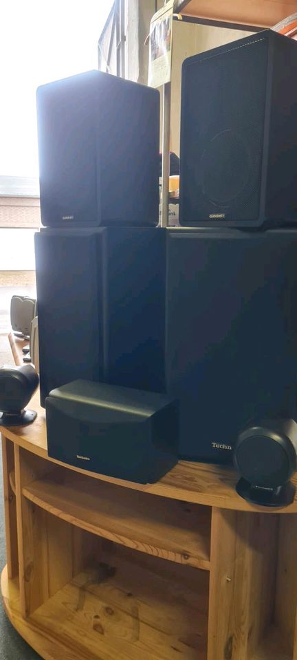 Harman/Kardon Receiver plus JBL 5.1 Surround System in Neukalen