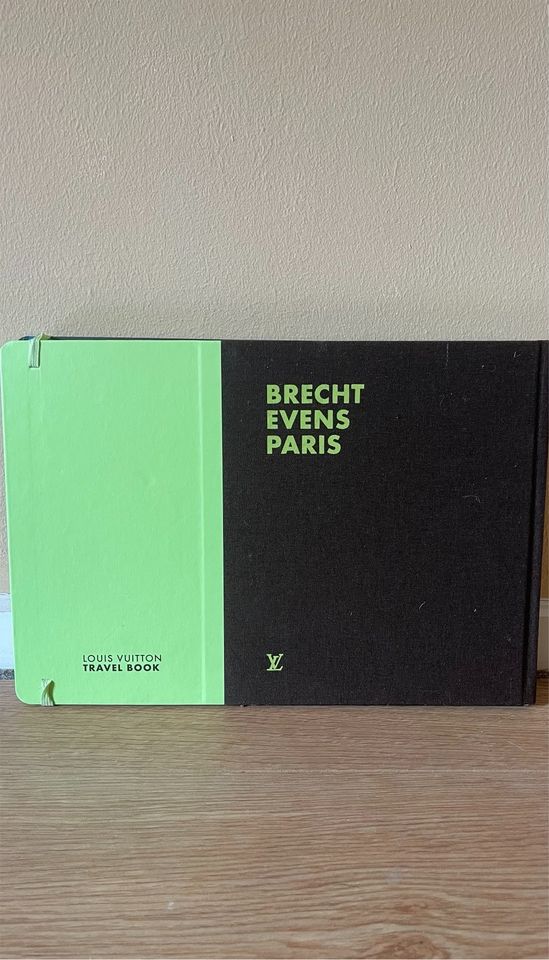 Louis Vuitton Buch | Travel Book Paris | Fashion | Brecht Evans in Köln