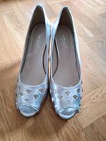 Damenschuhe mit Absatz, Pumps Hessen - Usingen Vorschau