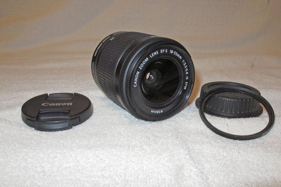 Canon 18-55mm IS STM Objektiv 58mm mit UV Filter in Melle