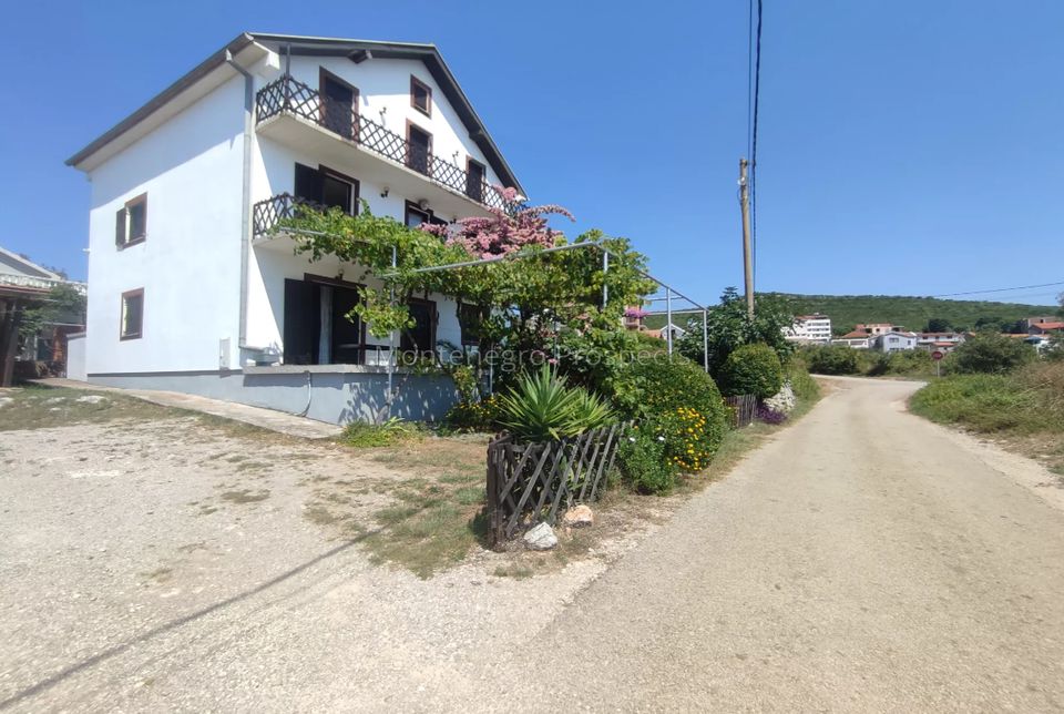 Mini-Hotel in Krimovica in der Nähe des Jaz-Strandes, Budva - HAUS MONTENEGRO Immobilien ID: IM3312-P in Reichshof