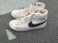 Nike Blazer schwarz Sneaker Sportschuhe Nordrhein-Westfalen - Neuss Vorschau