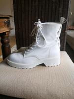 Steve Madden Schnürstiefel Frankfurt am Main - Bockenheim Vorschau