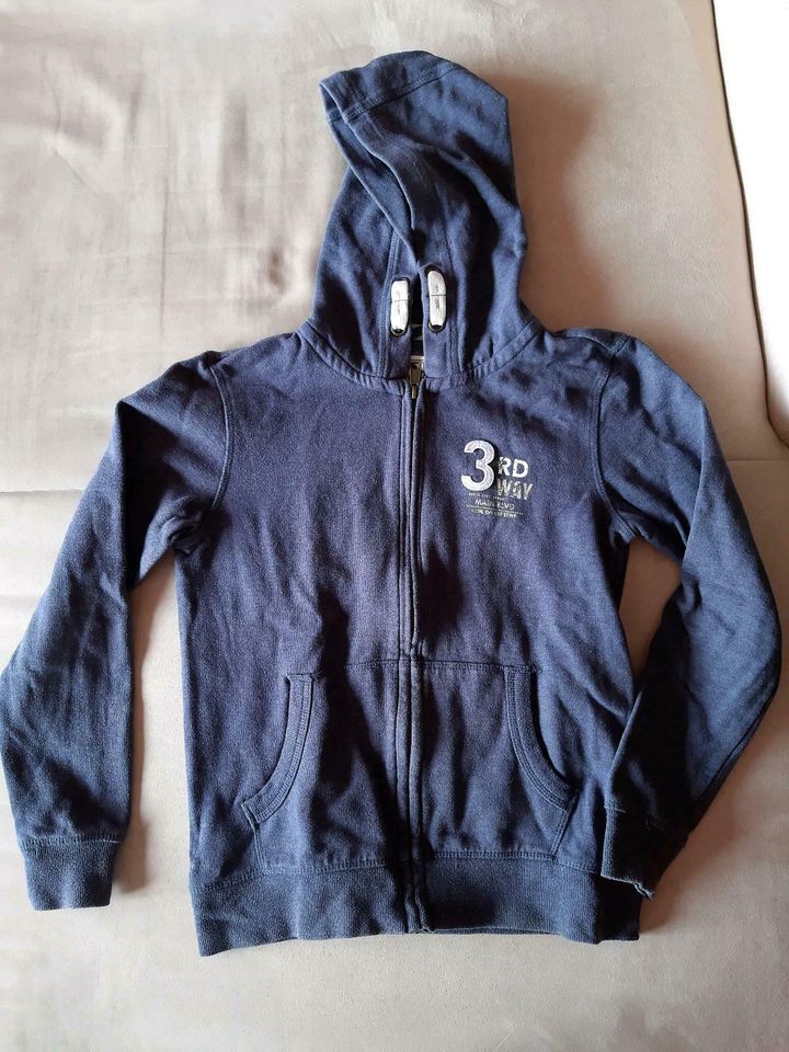 Sweatjacke blau Gr. 146/152 in Kaisheim