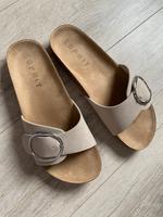 Esprit 41 Sandalen Schlappen Sommer Schuhe Sachsen-Anhalt - Sandersdorf Vorschau