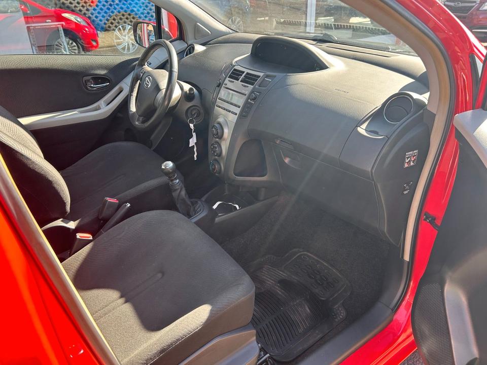 Daihatsu Charade 1,33 Dual-VVT-i ATM 36 Tkm +Winterräder in Ilmenau