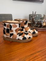 UGG Schuhe Kinder Mädchen Classic Mini Cow Print 33,5 Saarland - Überherrn Vorschau