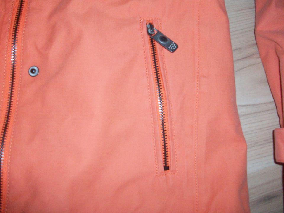 Killtec Funktionsjacke/Outdoorjacke orange Gr.38/S Maße lesen in Berlin