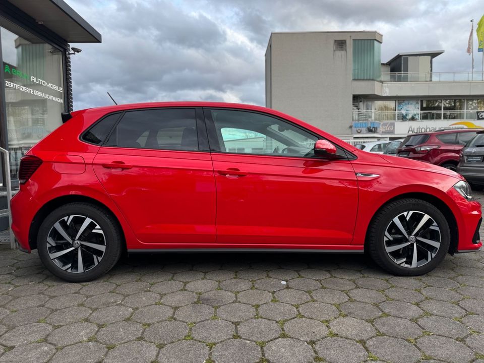 Volkswagen Polo VI Highline R-Line*LED*8Fach* in Wiesbaden