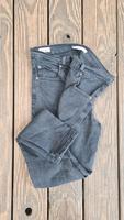 Levis retro high skinny 32 Größe 44 Jeams schwarz Leipzig - Lützschena-Stahmeln Vorschau