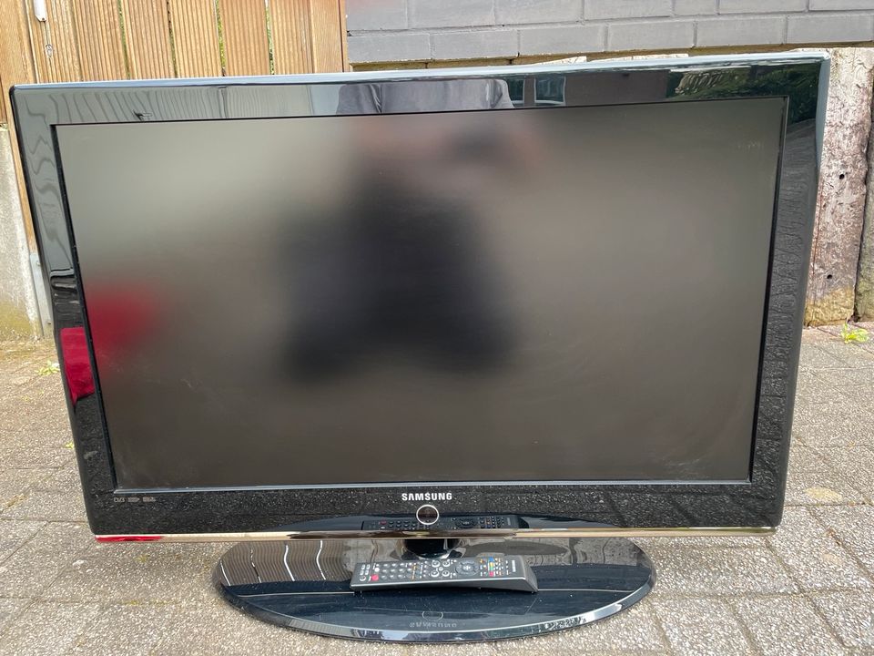 Samsung TV LE37M87BD Full HD in Dortmund