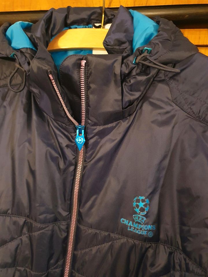 ADIDAS sample Jacke warm gefüttert M blau türkis in Krefeld