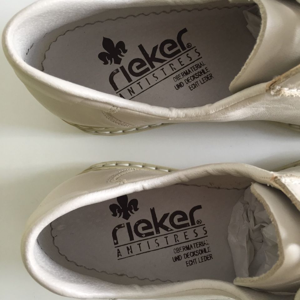 RIEKER Antistress Echt Leder Sneaker Schnürschuh weiß NEU Gr.38 in  Innenstadt - Köln Altstadt | eBay Kleinanzeigen ist jetzt Kleinanzeigen