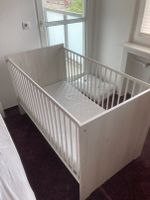 Kinderbett 80cm x 160cm mit Gitterstäben zum Mitwachsen Niedersachsen - Pattensen Vorschau