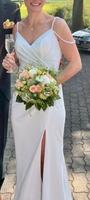 Brautkleid, 36, ivory, mit Perlen und seitlichen Schlitz Bayern - Olching Vorschau