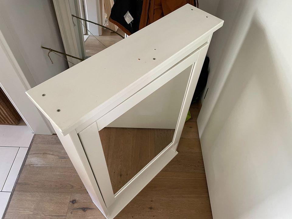 IKEA HEMNES Spiegeschrank Bad in Dresden