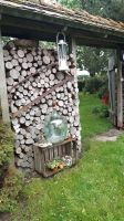 Holzkiste und Bügelsäge, shabby  Gartendeko Mecklenburg-Vorpommern - Walow Vorschau