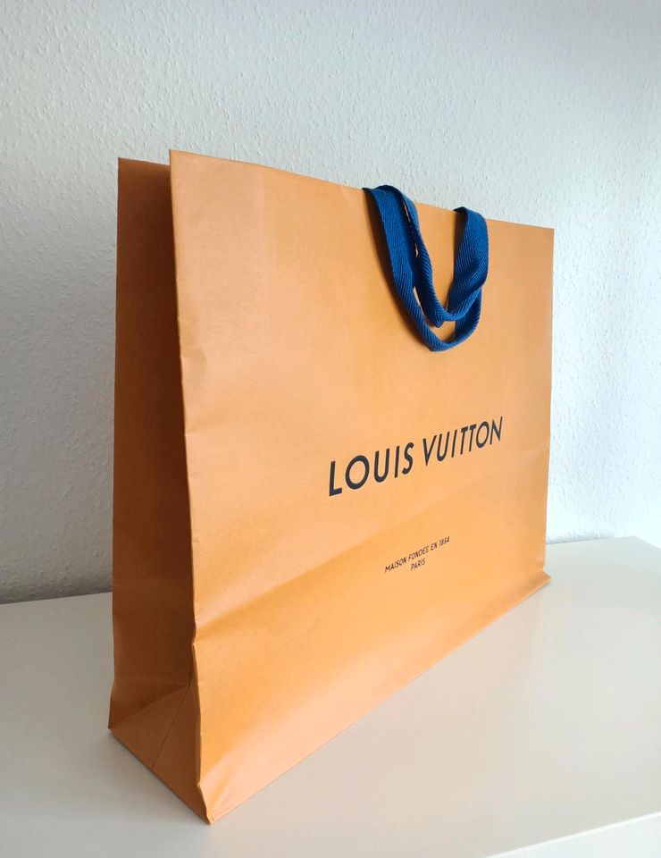 Tausche Louis Vuitton Tasche gegen feste Handseife Seifenstücke in Leverkusen