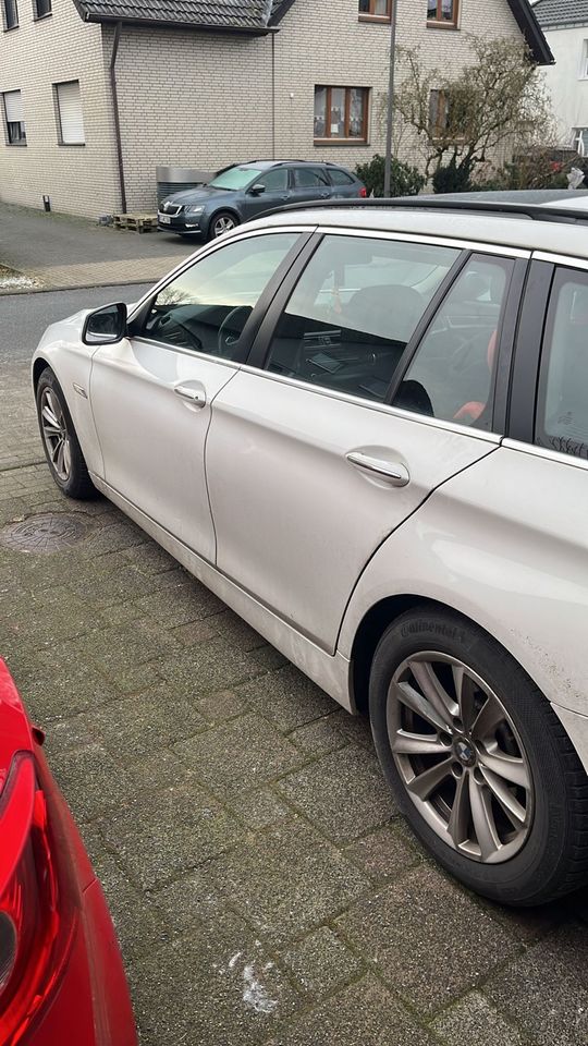BMW 5d Tourer in Sondershausen