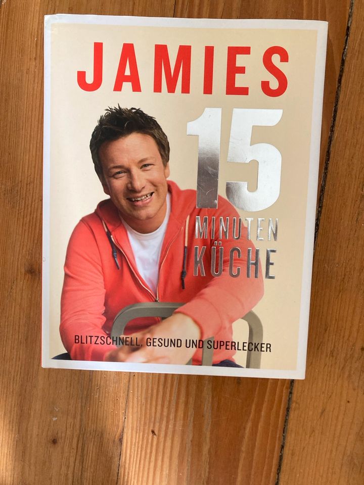 Kochbuch „Jamies 15 Minuten Küche“ in Leichlingen