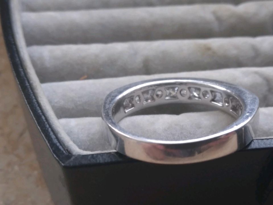 Silber ring gestempelt aus einem nachlass reserviert bis Mittwoch in Hamburg