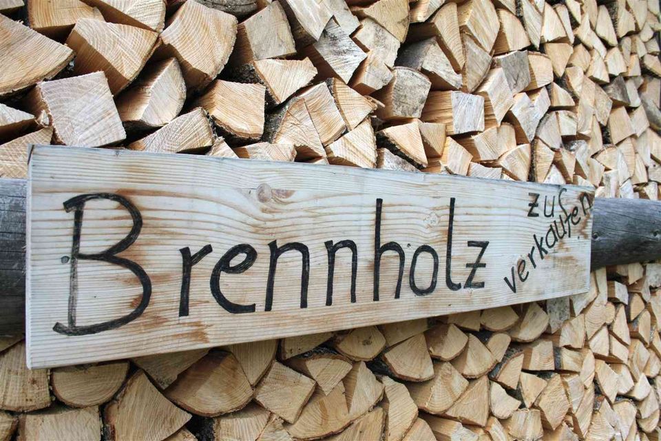 Brennholz Fichte 25cm / 33cm in Arnstorf