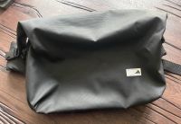 Adidas Kuriertasche Messenger Bag schwarz Bauchtasche Tasche Altona - Hamburg Ottensen Vorschau