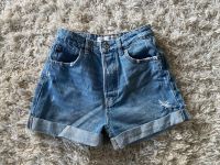 Shorts Stradivarius  Mom Gr.34 Berlin - Pankow Vorschau