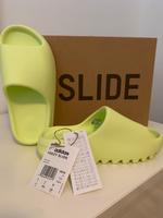 Adidas Yeezy Slide NEU Größe 36/37 Brandenburg - Ahrensfelde Vorschau