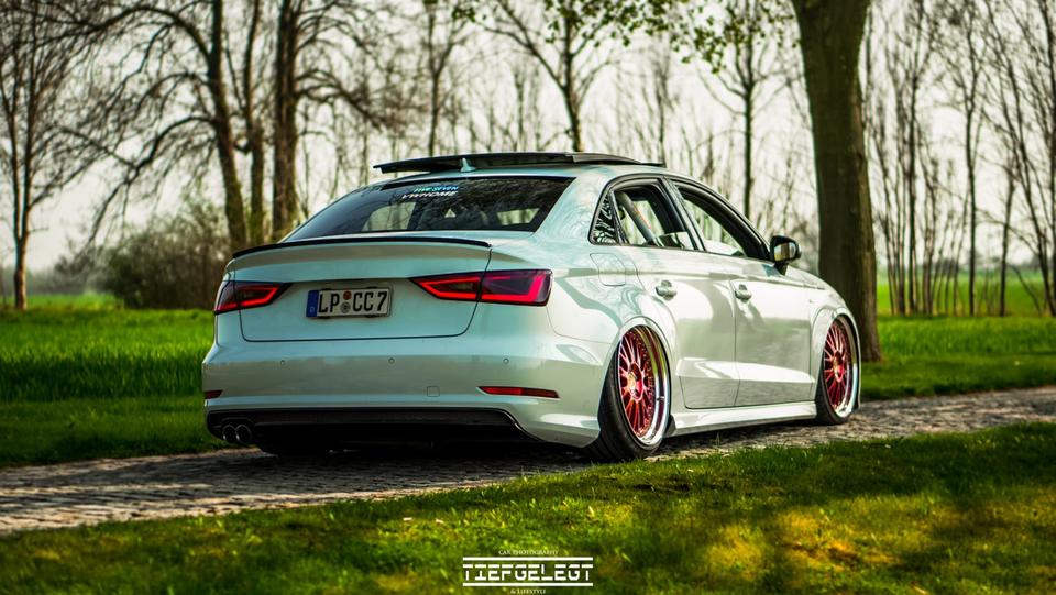 Audi A3/S3 8v Performance Airride Bilstein Golf Leon Octavia in Wickede (Ruhr)