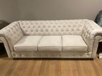 Chesterfield Couch Sofa mit edler Knopfheftung Weiß Niedersachsen - Oldenburg Vorschau