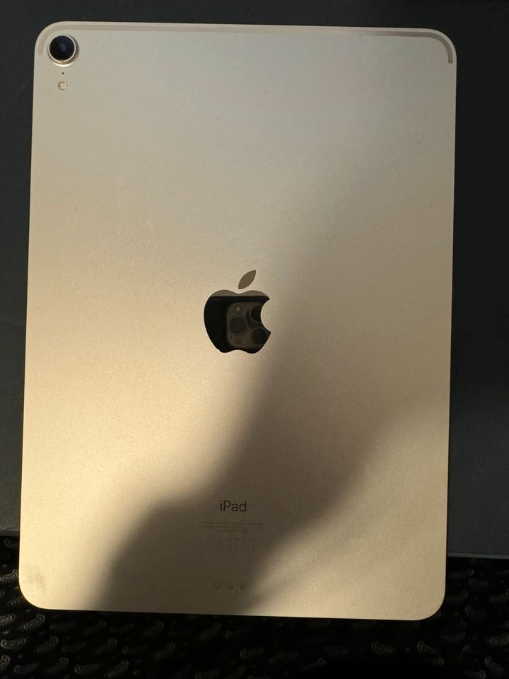 Apple iPad Pro 2018 WiFi mit Apple Pencil 2 — Silber in München