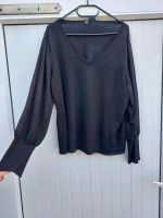 Pullover Damen Gr 48 50 langes Bündchen Kurz Pullover schwarz Niedersachsen - Leer (Ostfriesland) Vorschau