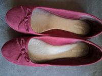 Ballerinas Dresden - Pieschen Vorschau