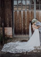 Hochzeitskleid mit Schleppe Nordrhein-Westfalen - Hürtgenwald Vorschau